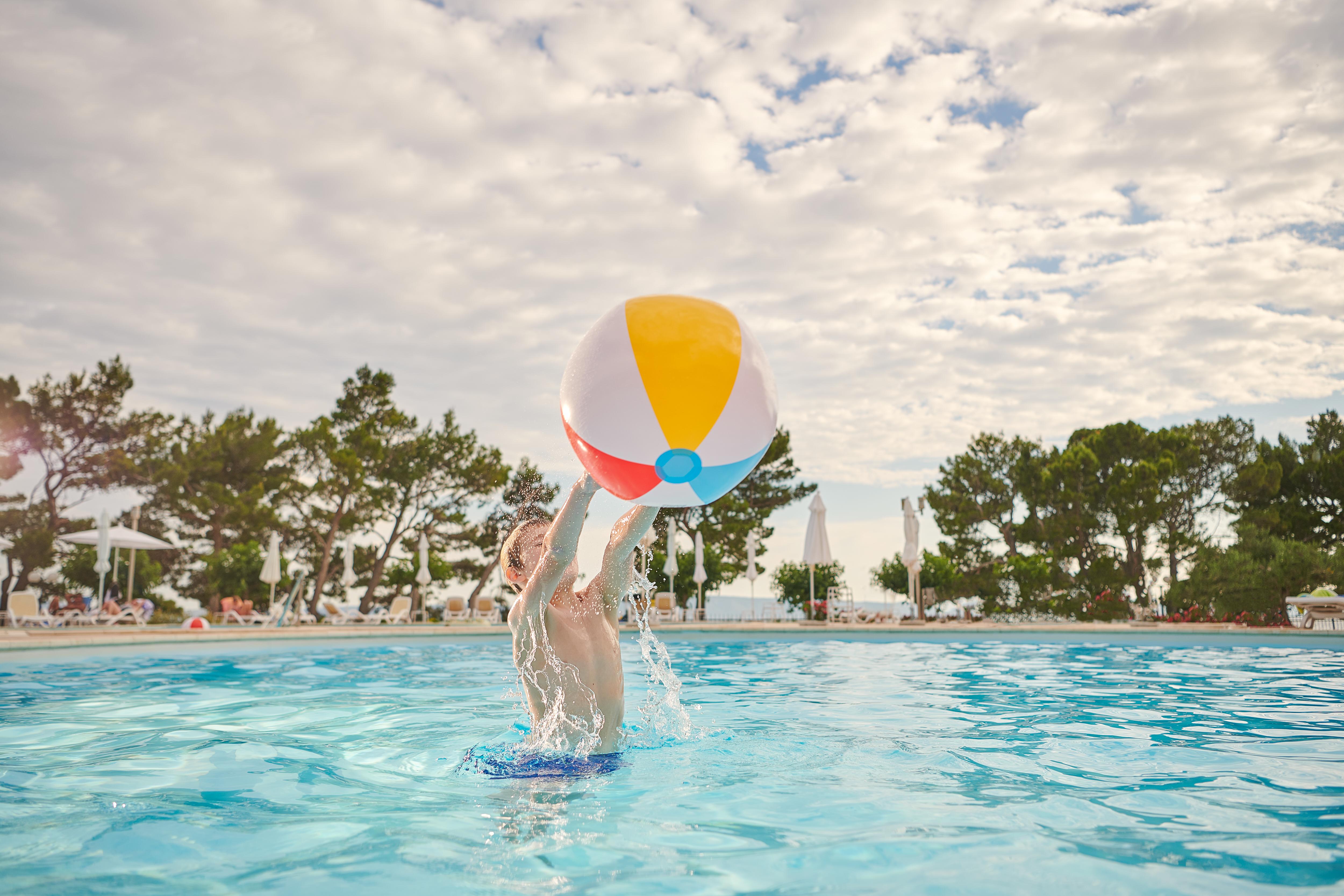 Bluesun hotel Neptun - All inclusive Tučepi Esterno foto
