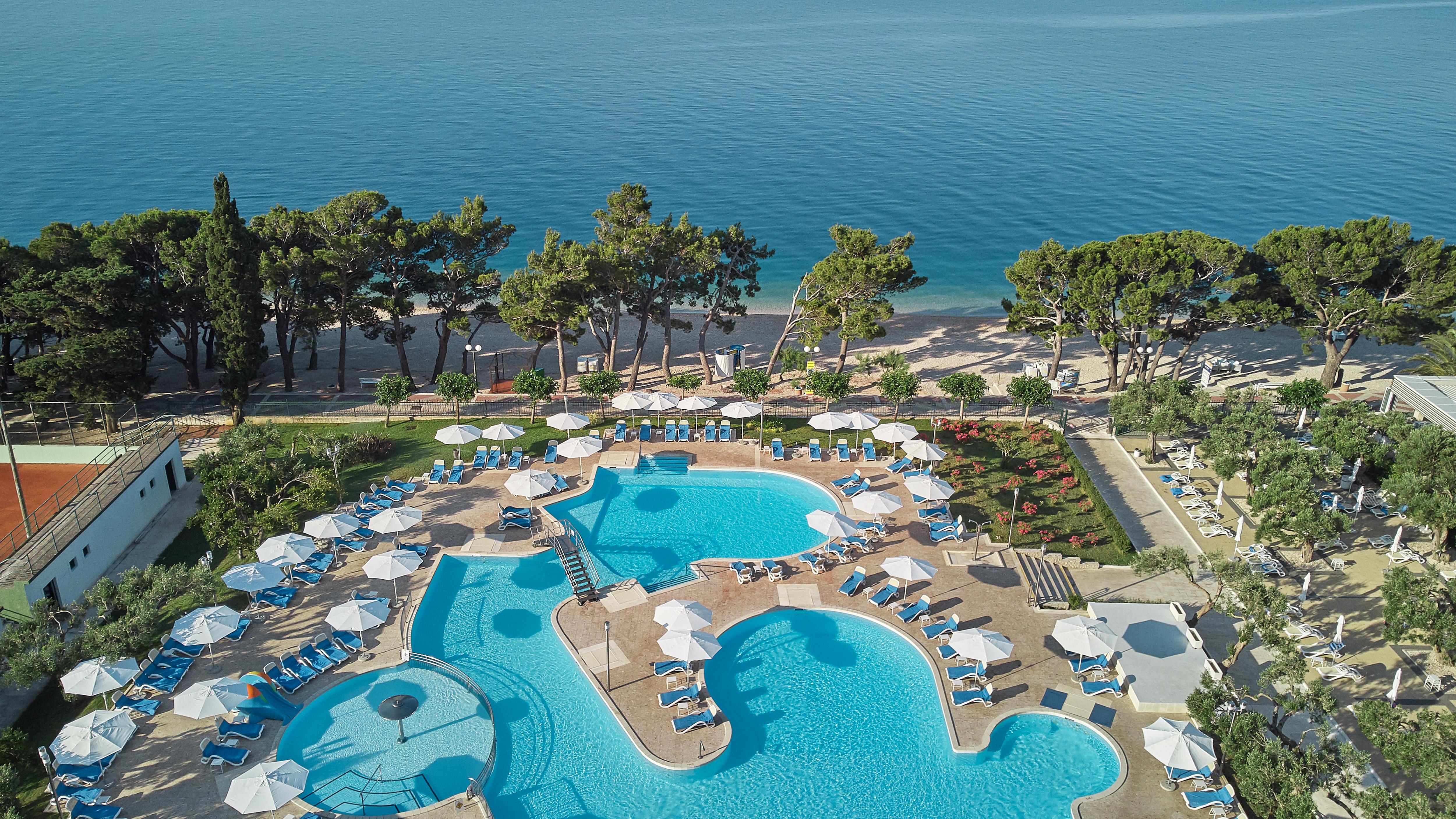 Bluesun hotel Neptun - All inclusive Tučepi Esterno foto