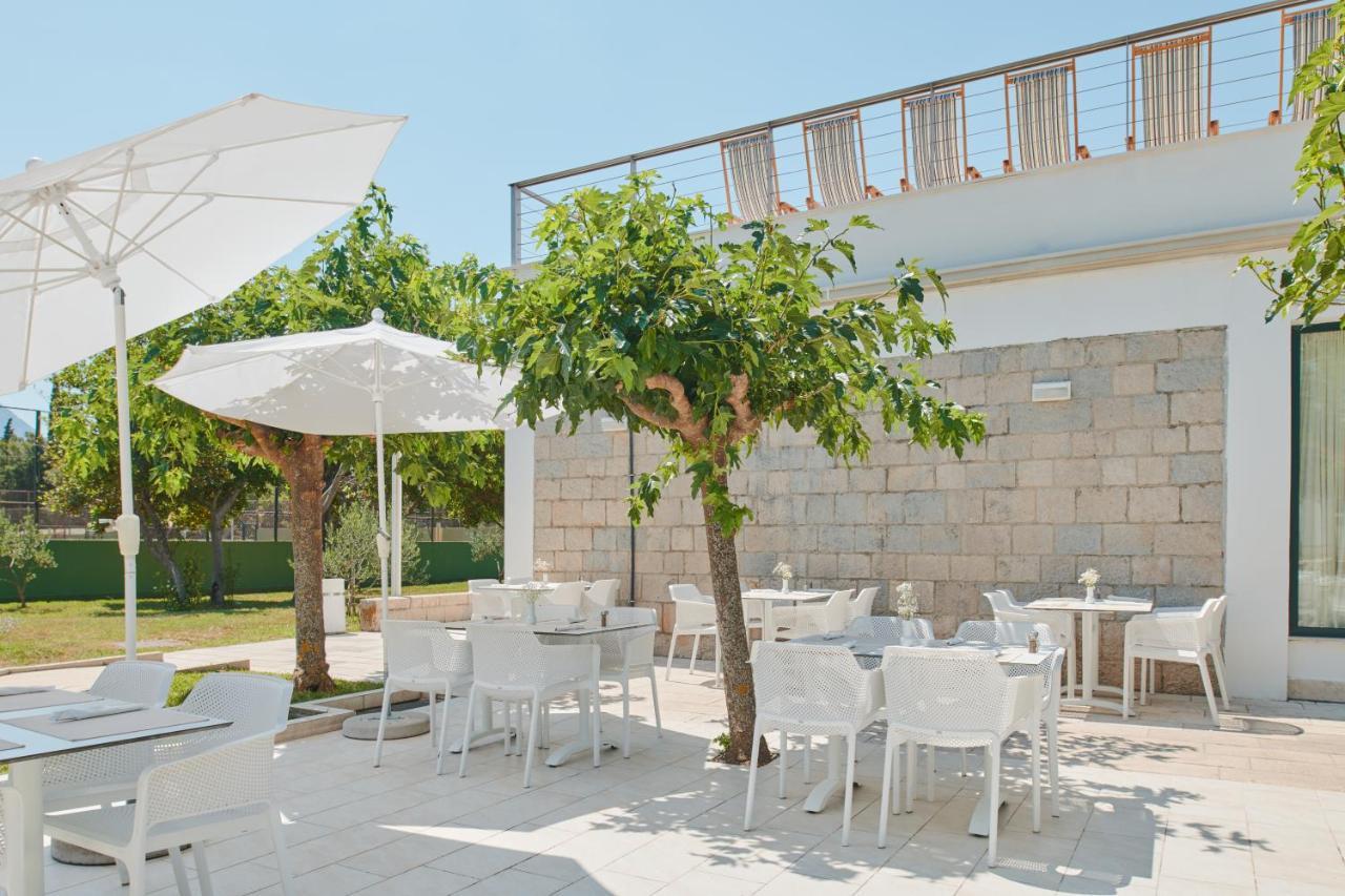 Bluesun hotel Neptun - All inclusive Tučepi Esterno foto