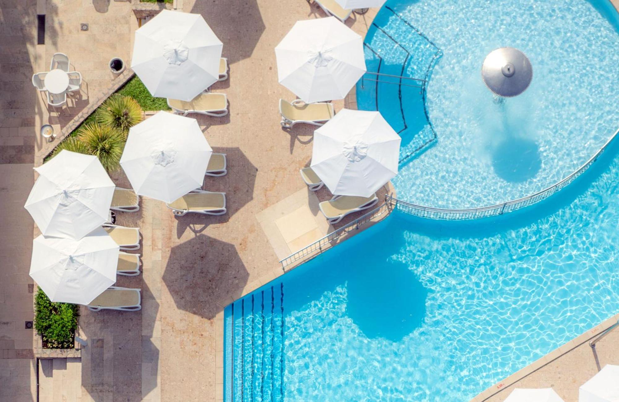 Bluesun hotel Neptun - All inclusive Tučepi Esterno foto